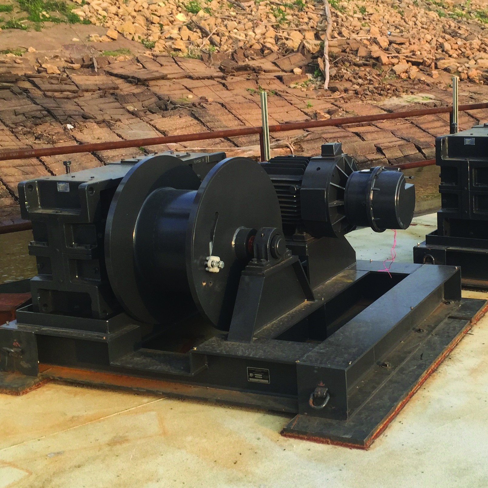 SSeries Barge Breasting Winch Improves Safety, Efficiency
