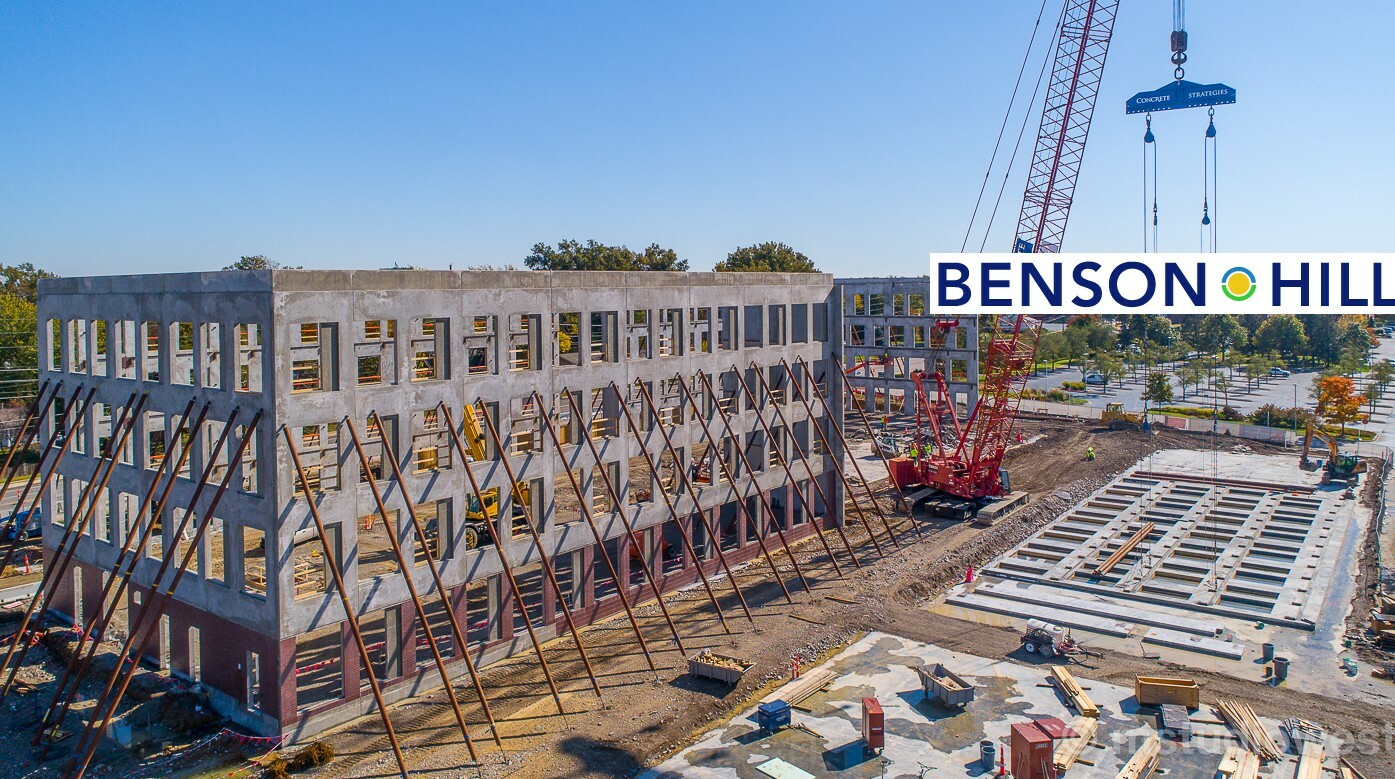 Seneca Commercial Real Estate Celebrates ‘Topping Out’ of New…