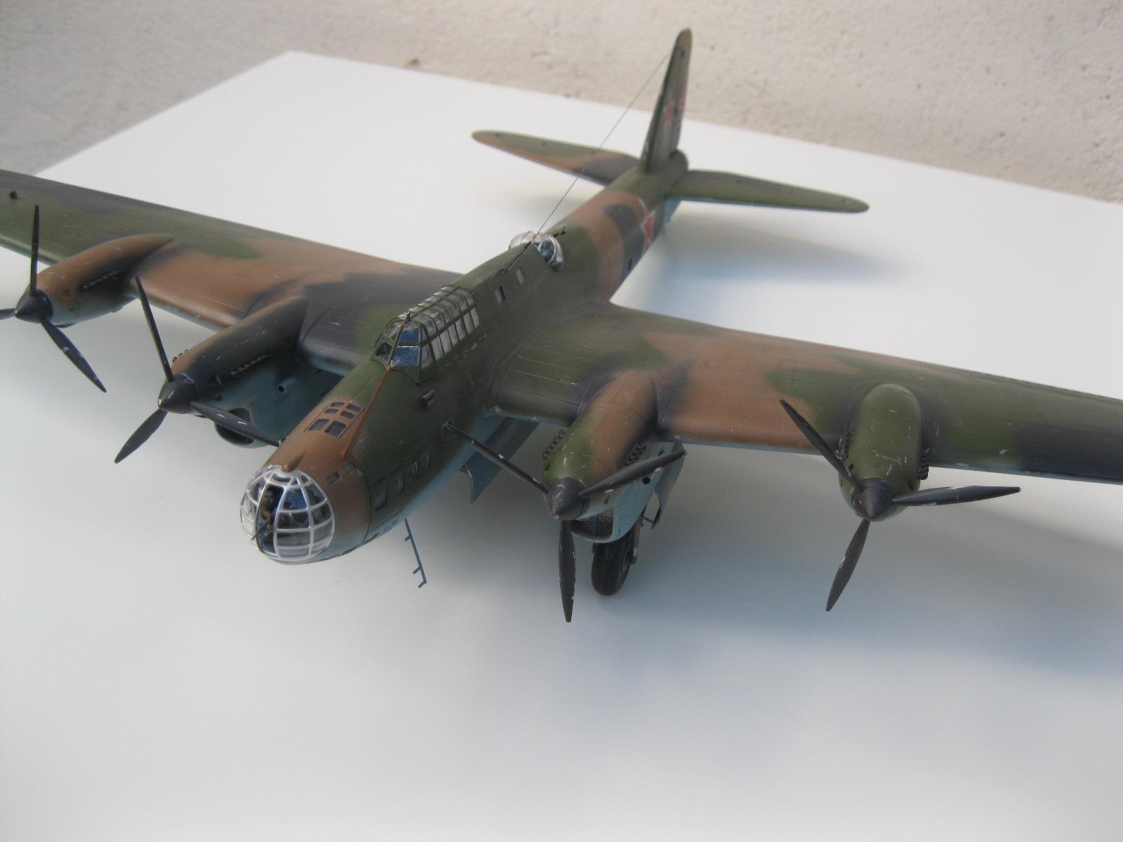 Modelismo Aéreo Escala 1/72 Zvezda - 1/72 Pe - 8 Stalin??s Plane