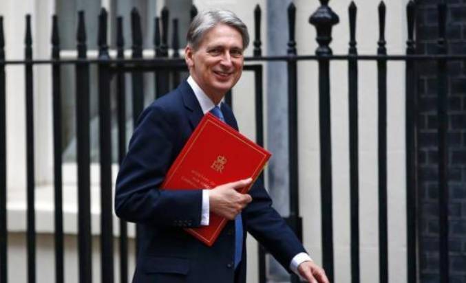 英国将在欧盟12月峰会前送交“分手费”提案