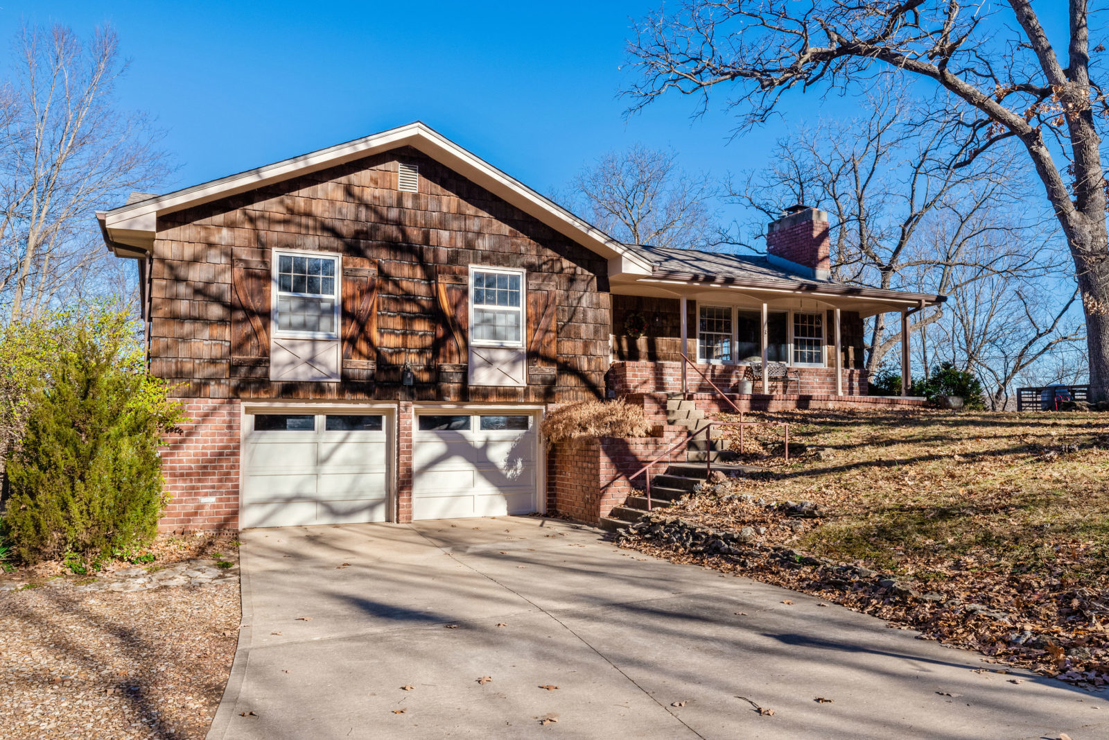 mendy jarmanoverland parkksrealestateElves1 Mendy Jarman