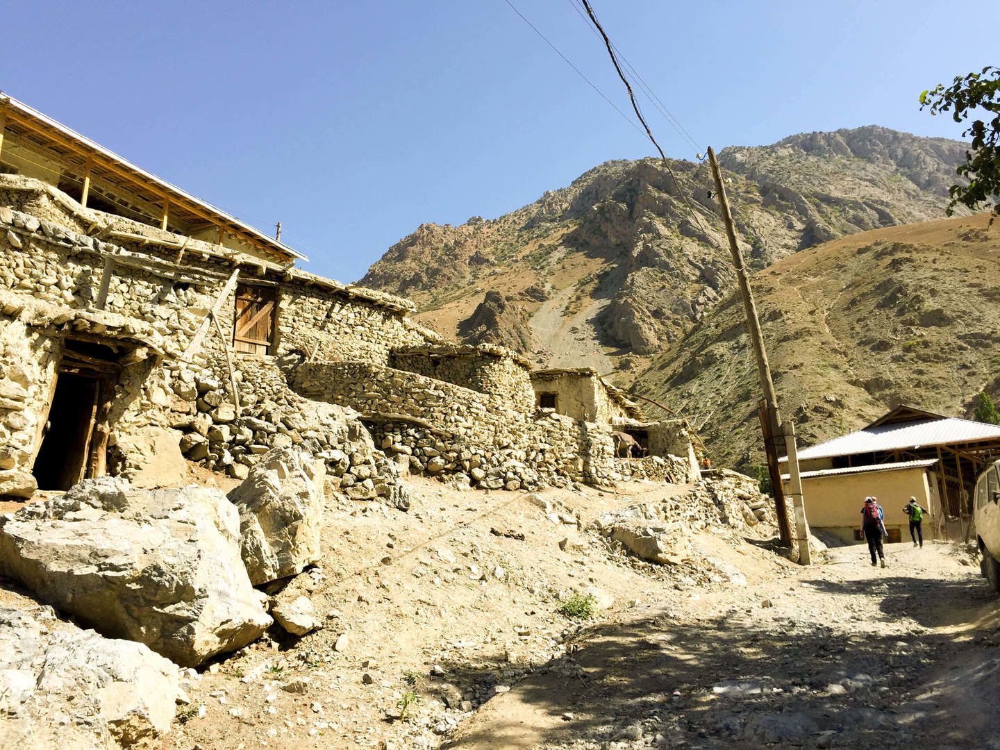 Day 10: Zimtud – Tovassang Pass (MTB/trekking, 20km +1500m/-750m)