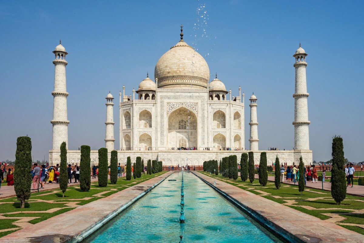 View Agra's Taj Mahal