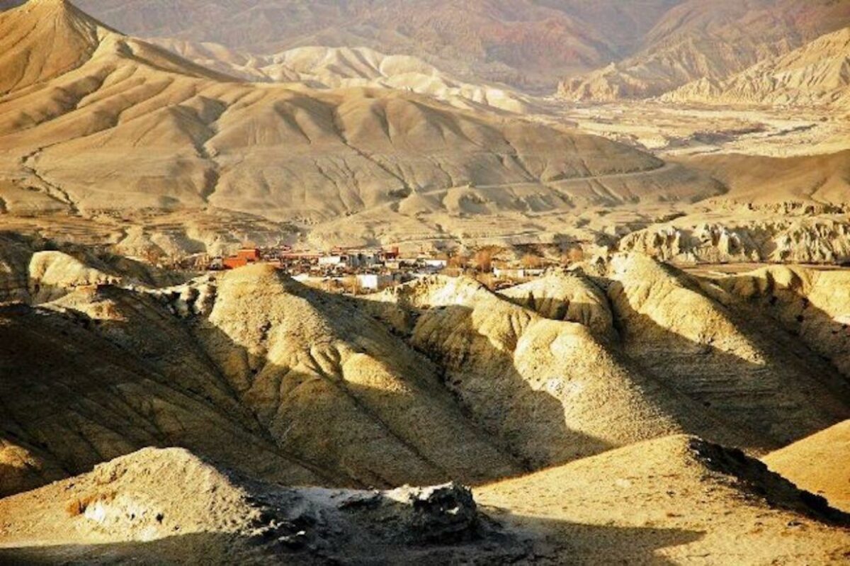 Trek to Chhusang and acclimatise
