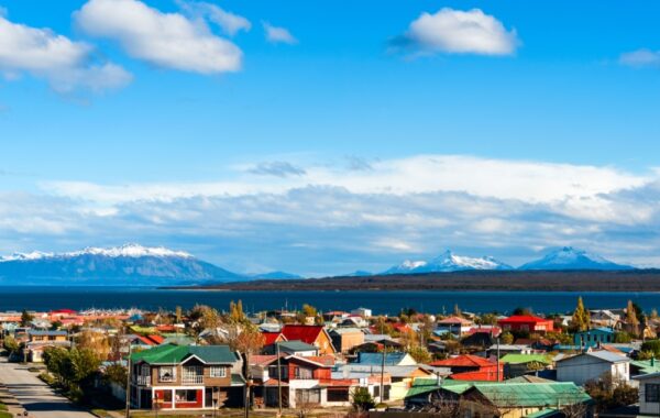 Puerto Varas - Punta Arenas - Puerto Natales