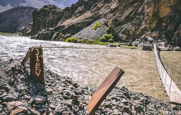 Kalai Khum – Rushan (180km, 6h) – Jisev Valley (hiking, ca. 2-3h)