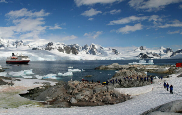Antarctic Peninsula & South Shetland