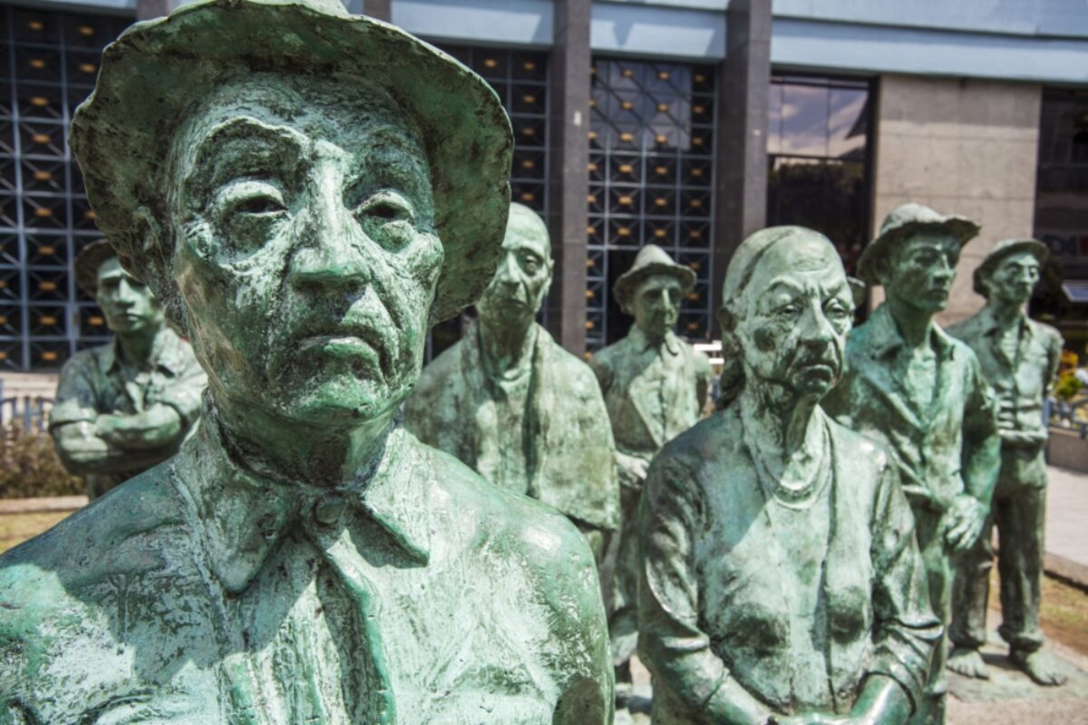 Costa Rica San Jose statues