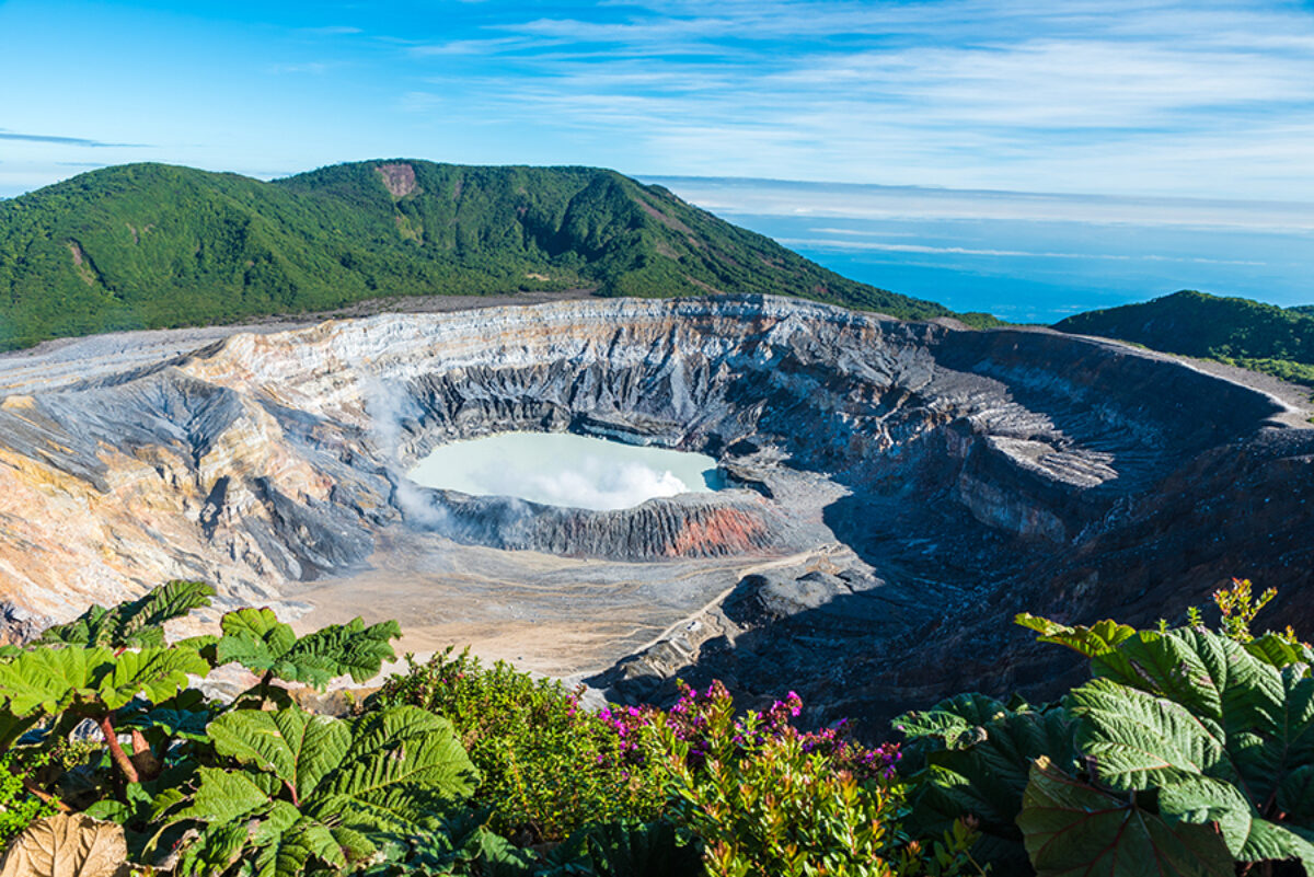 Costa Rica volcano Poas lowres