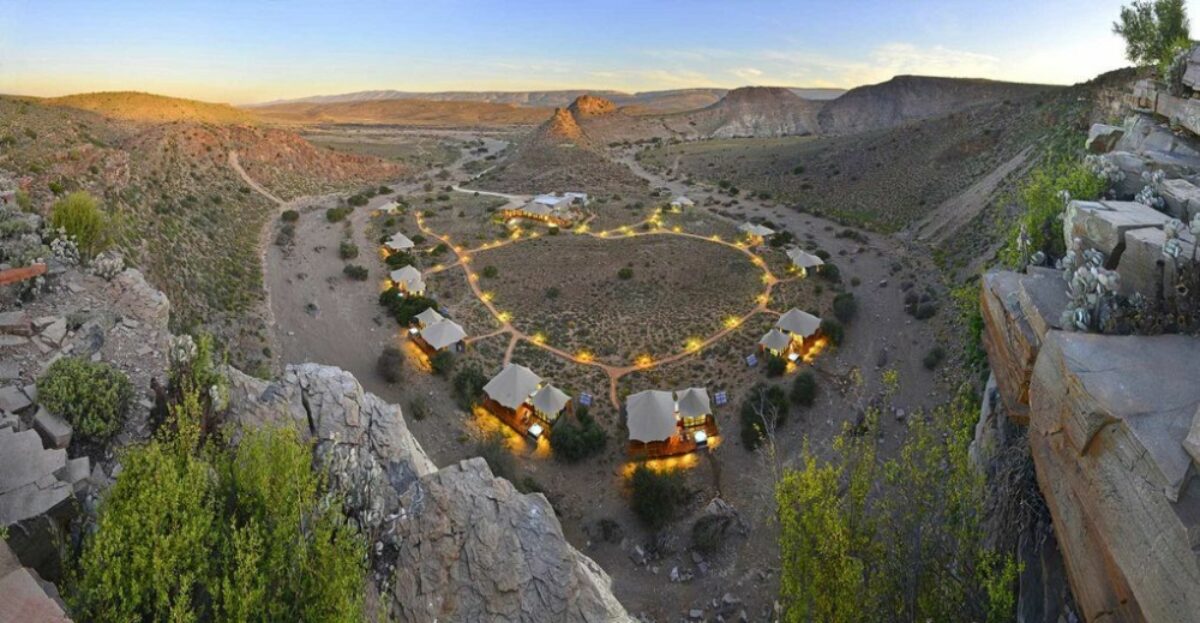 Gallery-18-238-dwyka-tented-from-above-2014-resized