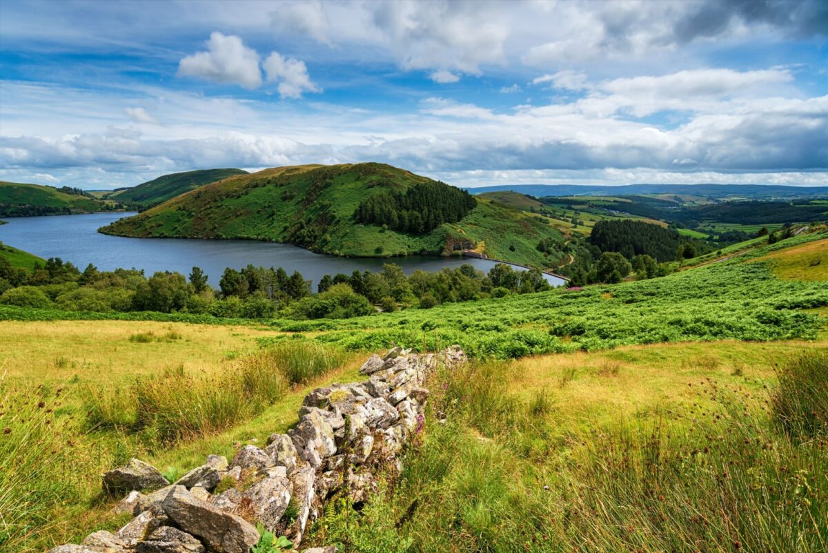 Short walks Glyndwr way Llyn Clywedog reservoir near Llanidloes in Wales UK