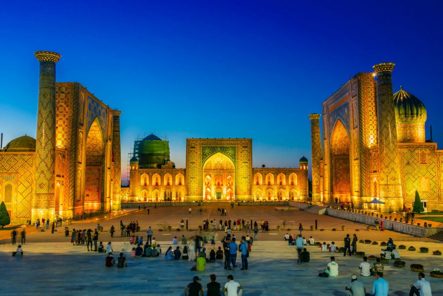 Uzbekistan SAMARKAND nighttime lowres