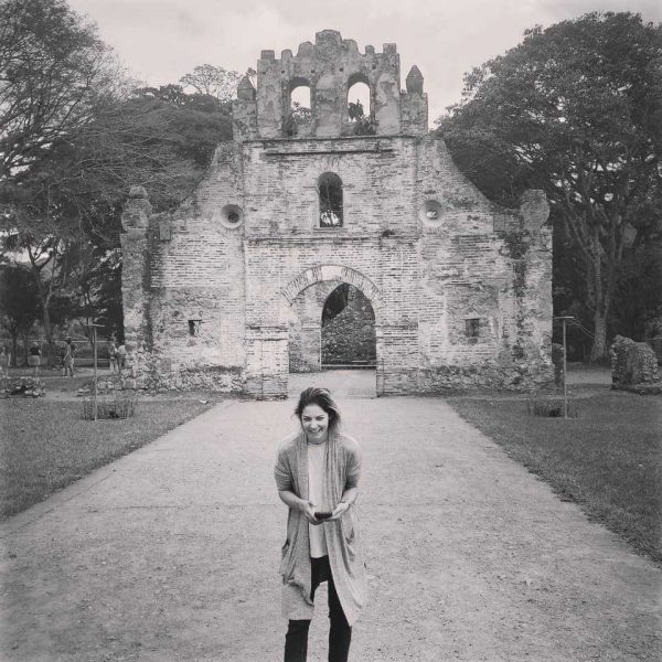 Laughing in cartago