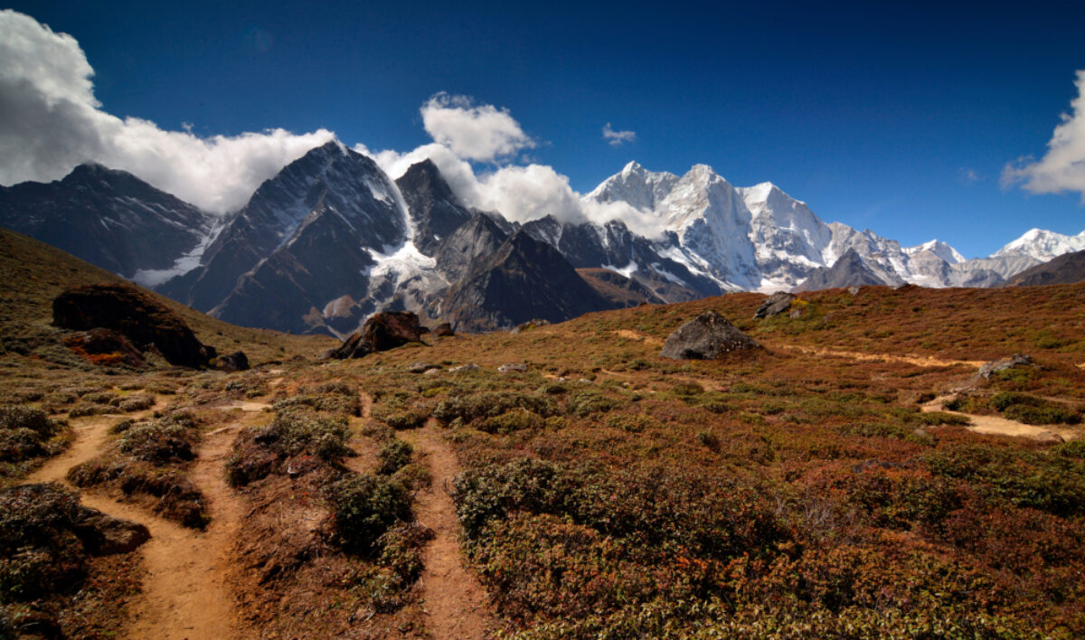 Makalu view 4 lowres