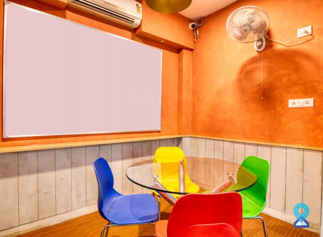 Coworking Space in East of kailash,Delhi