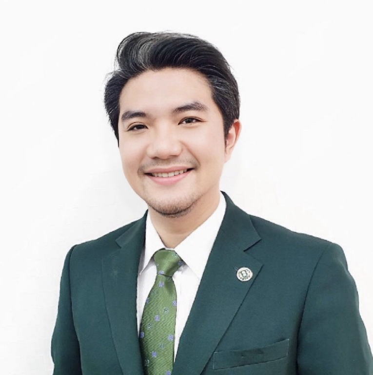 李毅鑫