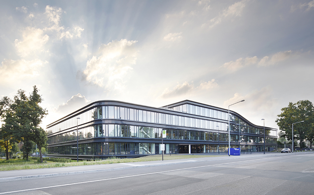 Team Bank Headquarters, Evolution Design | International Design Awards Winners