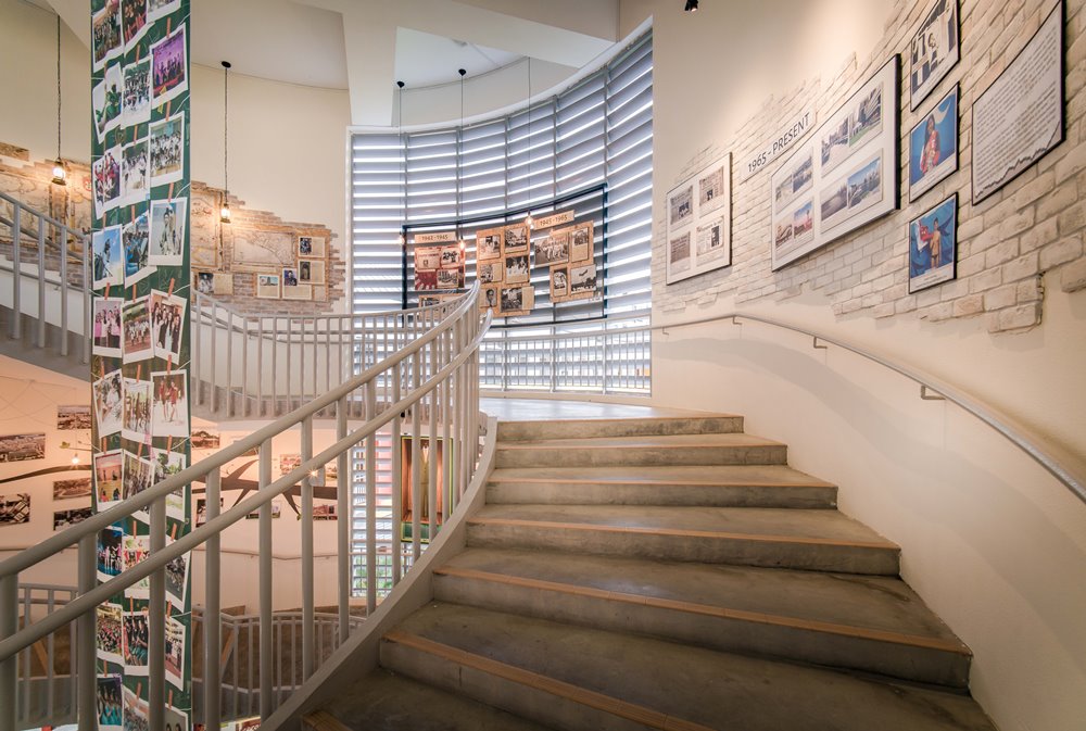 The Educational & Aspirational Spiral Stairway of History and Heritage (AMKSS), Hottoh Design Pte Ltd | International Design Awards Winners