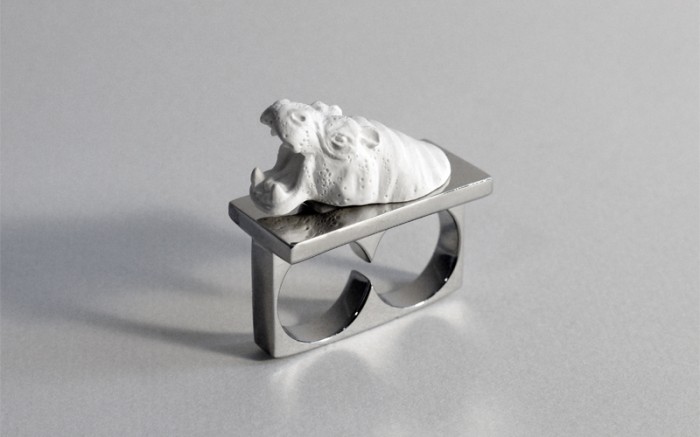 animal ring,  | International Design Awards Winners