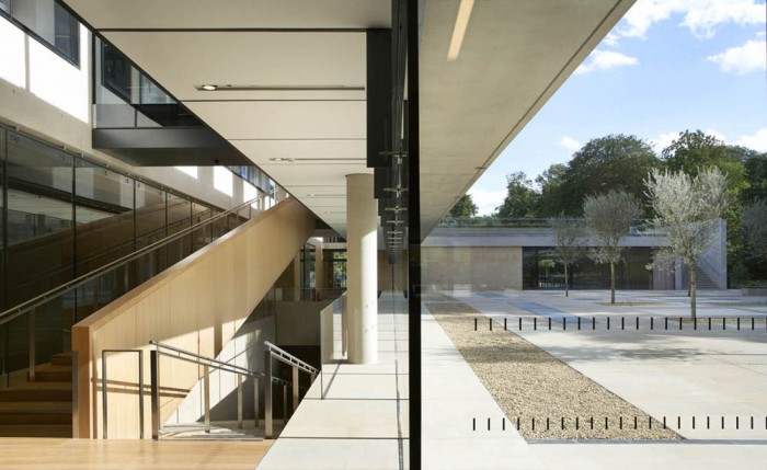 Sainsbury Laboratory, University of Cambridge,  | International Design Awards Winners