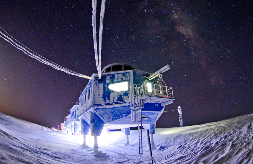 Halley VI Antarctic Research Station, Hugh Broughton Architects | International Design Awards Winners