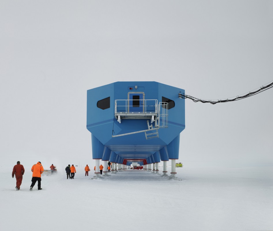 Halley VI Antarctic Research Station, Hugh Broughton Architects | International Design Awards Winners