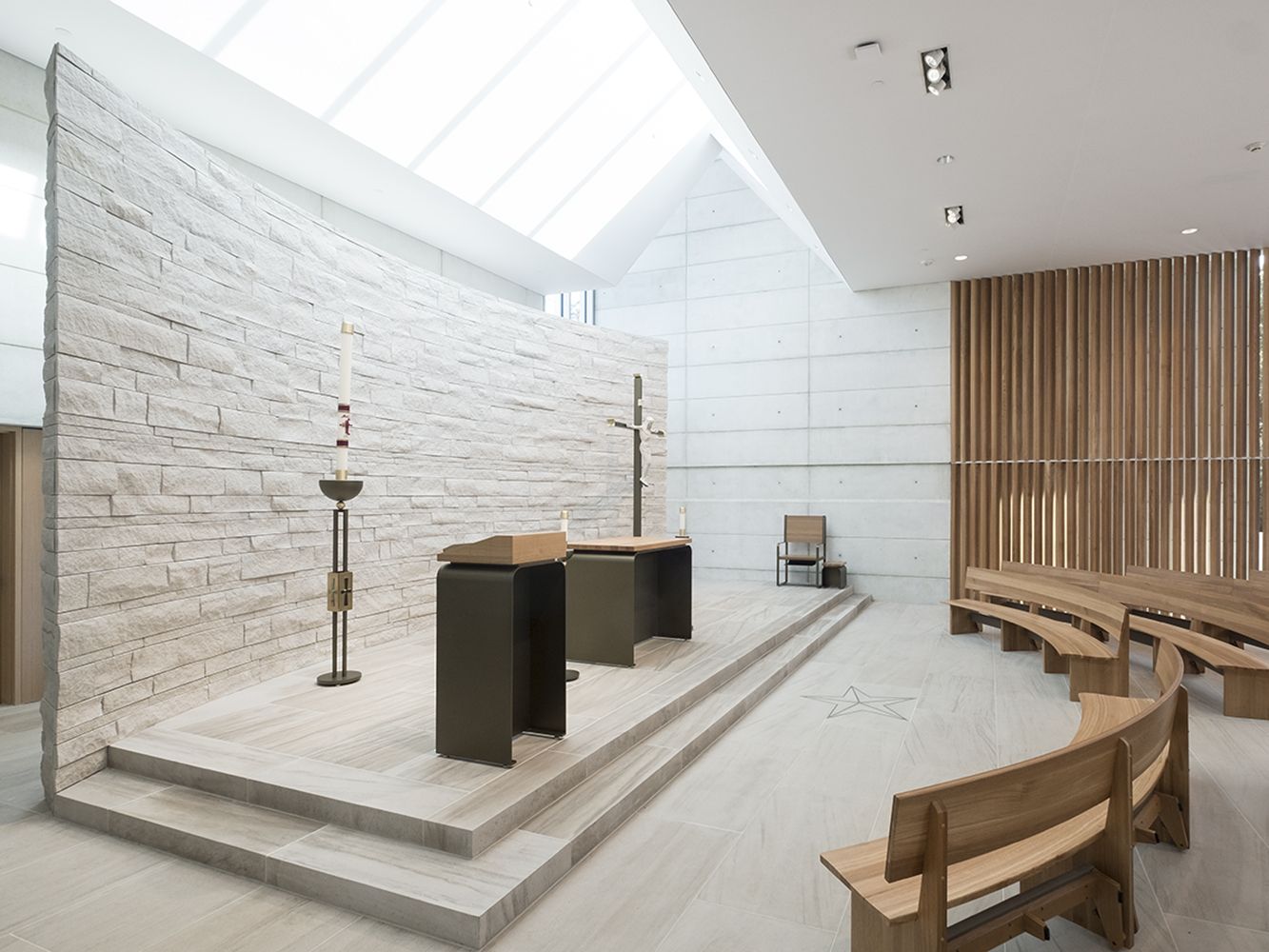 Saint Mary's Student Chapel, Mark Cavagnero Associates | International Design Awards Winners