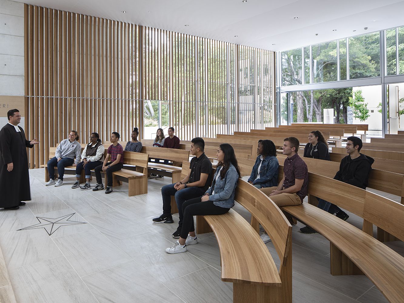 Saint Mary's Student Chapel, Mark Cavagnero Associates | International Design Awards Winners