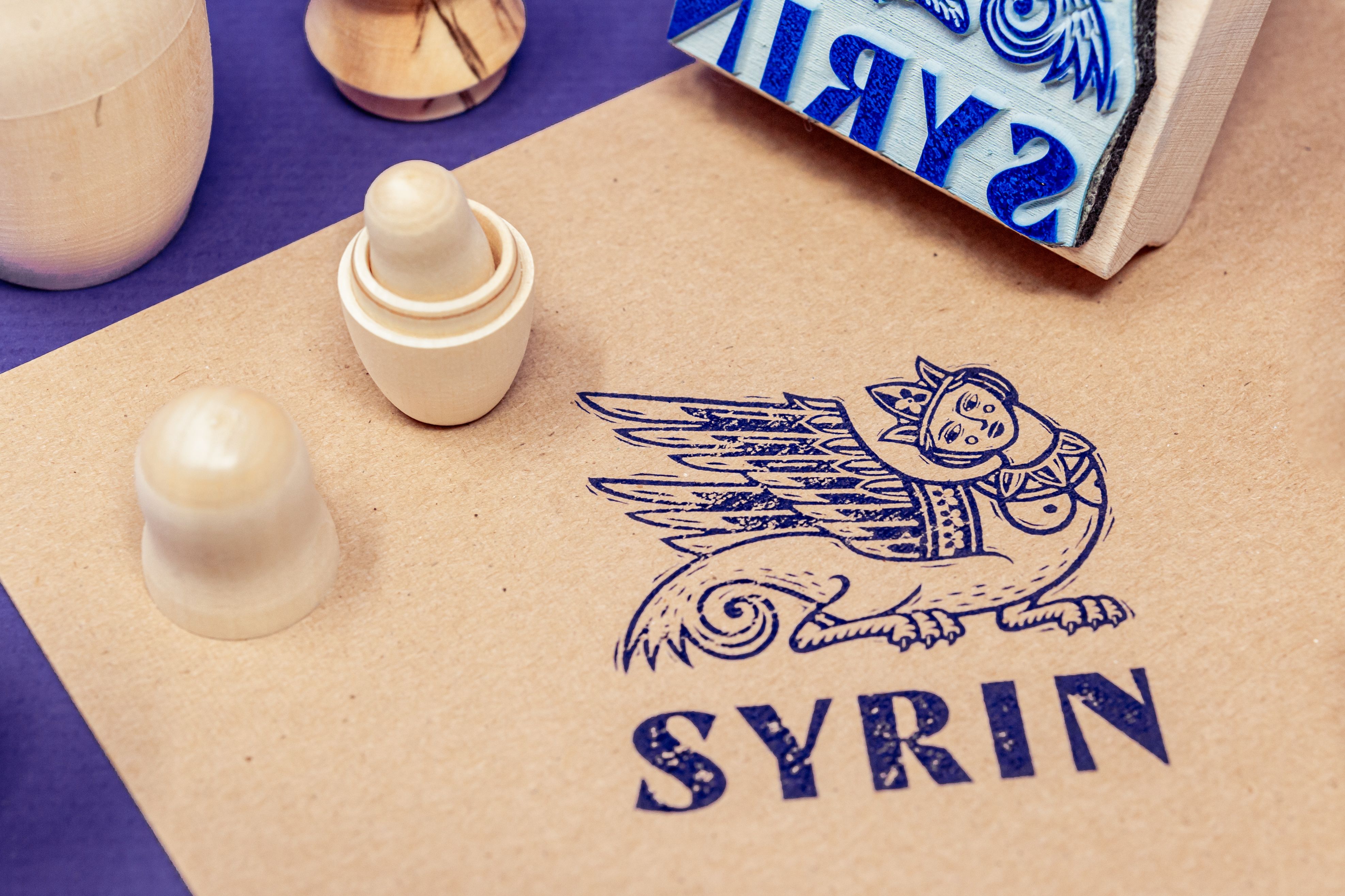 Syrin Identity, Laska | International Design Awards Winners