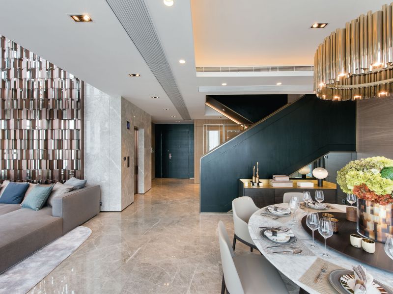 One Oasis Show Flat B by Alain Wong , Comodo Interior & Furniture