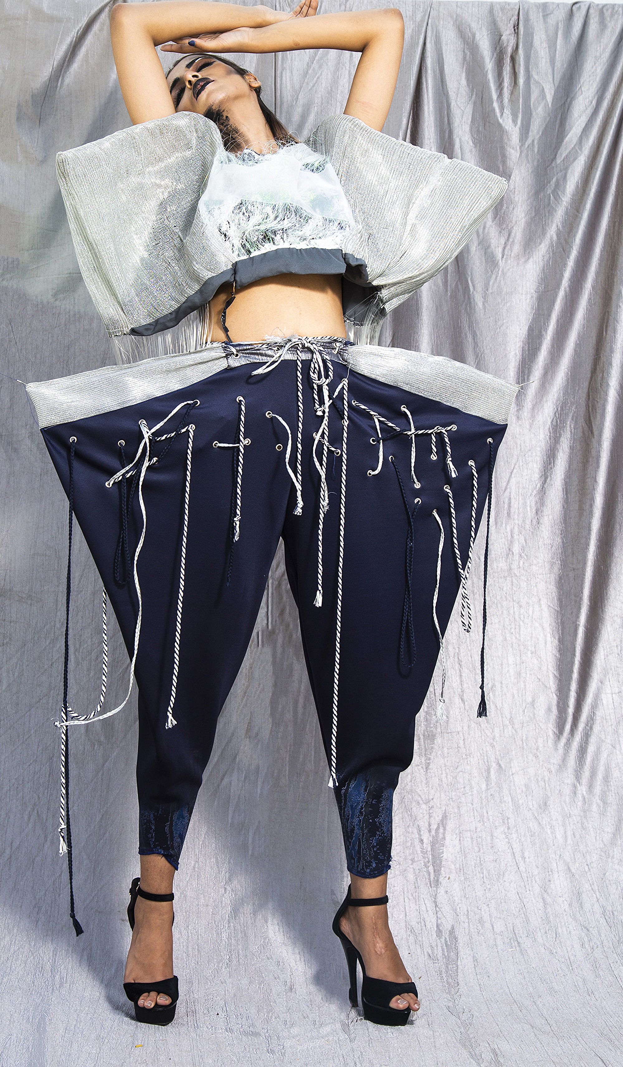 DeMryt Surge,  | International Design Awards Winners