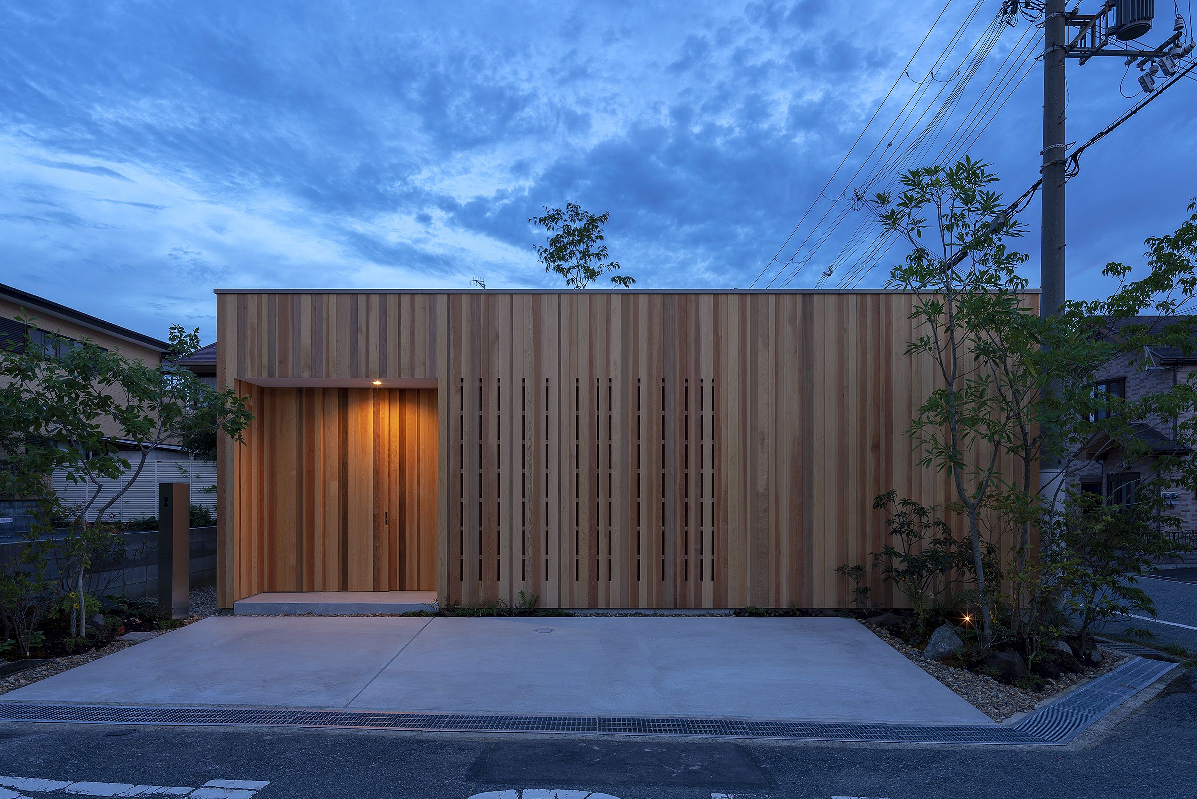 House in Akashi, arbol | International Design Awards Winners