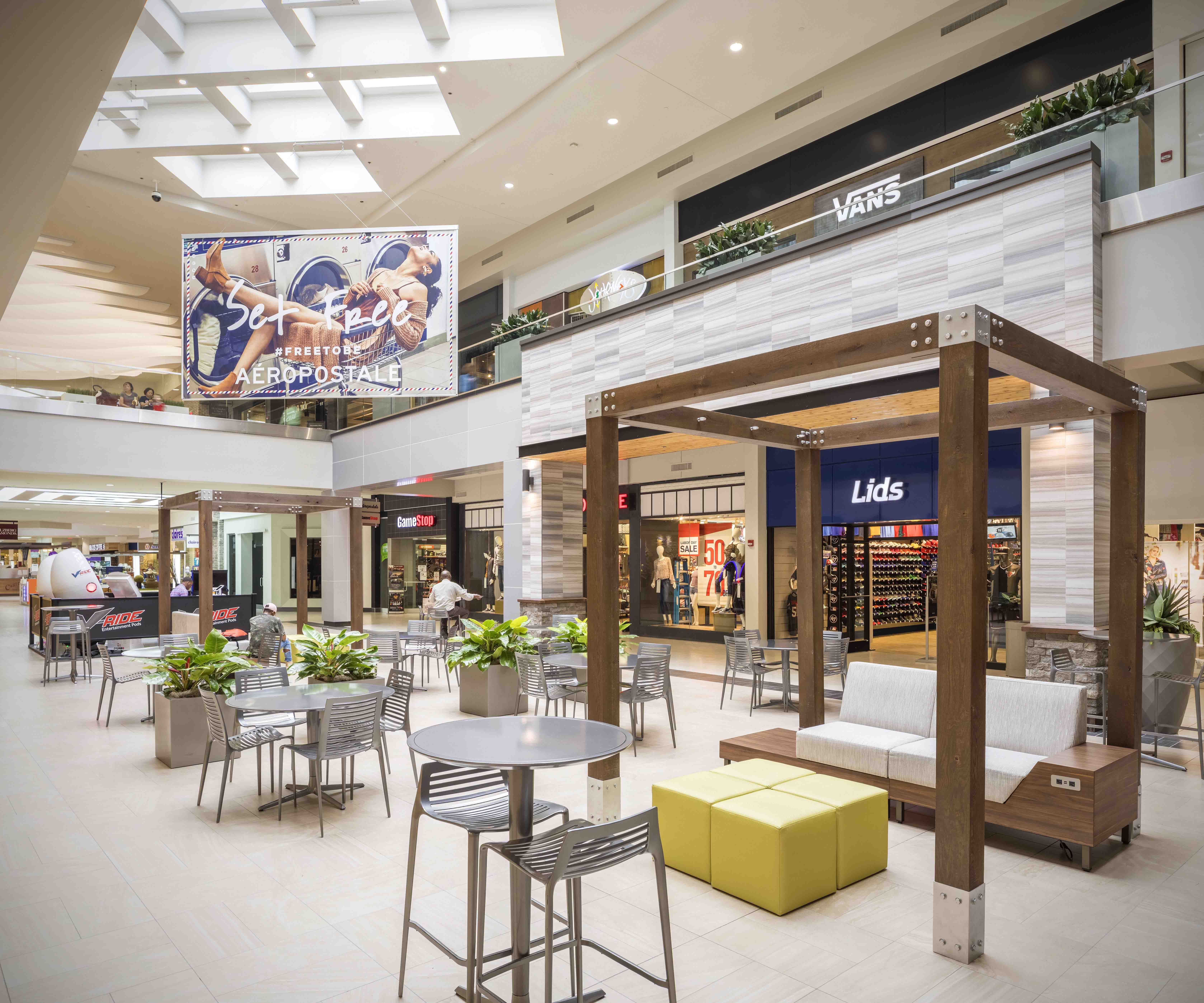 Perimeter Mall, Architecture Design Collaborative | International Design Awards Winners