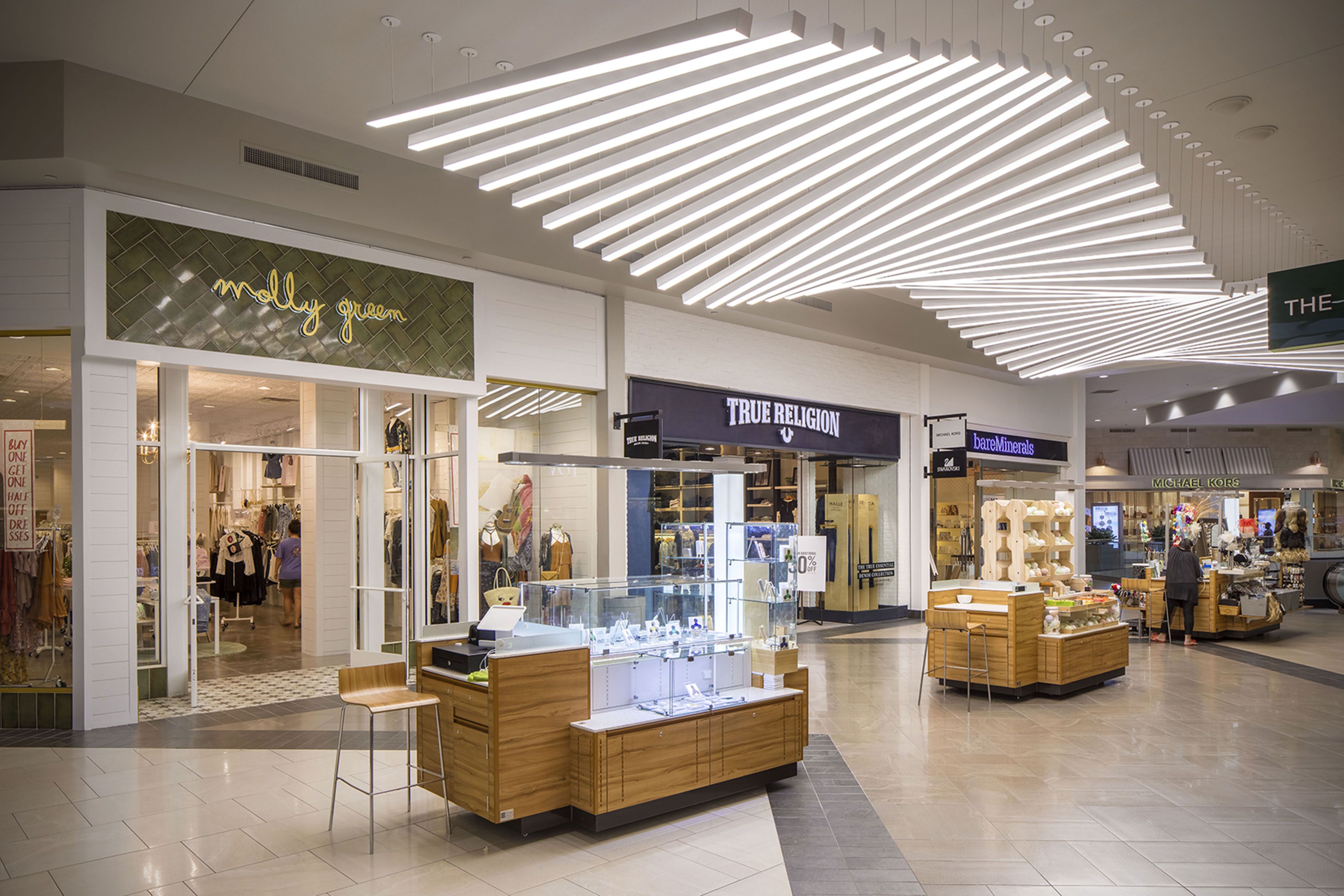 Perimeter Mall, Architecture Design Collaborative | International Design Awards Winners