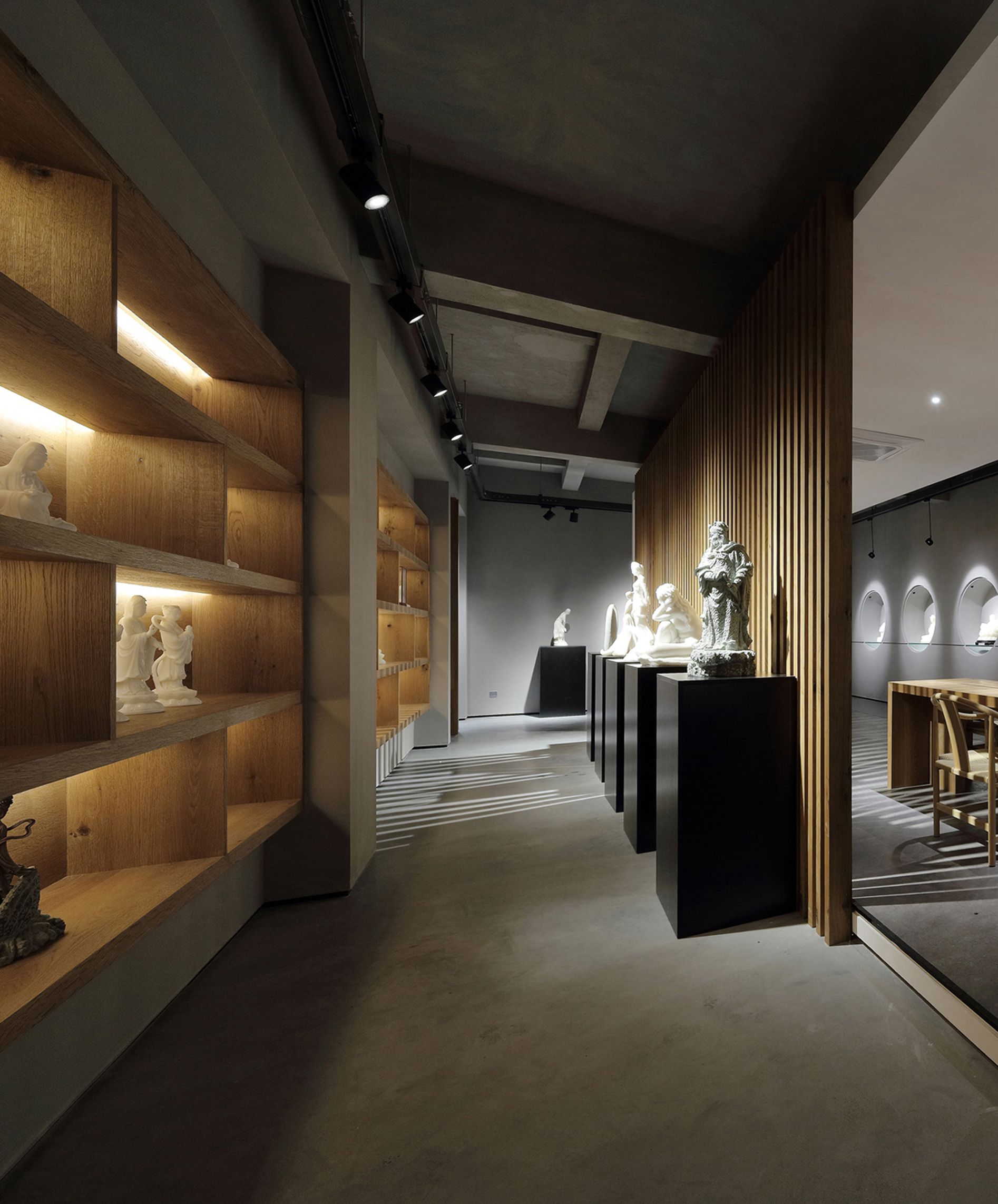 The show room of Jade Buddha Sculptures by XiaoYi Zhang, Xiamen Moving