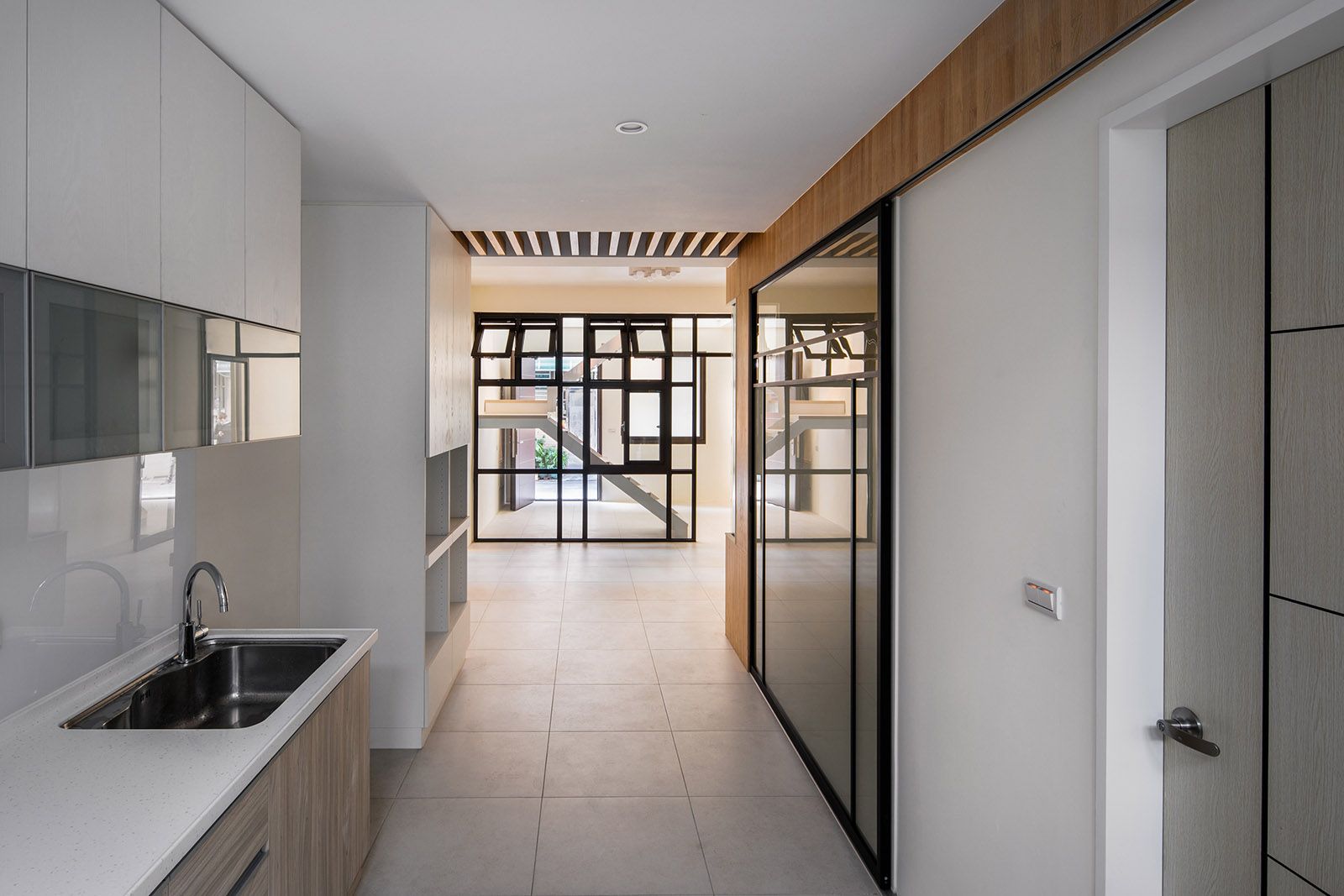 Transcending in Formation, An.Design | International Design Awards Winners