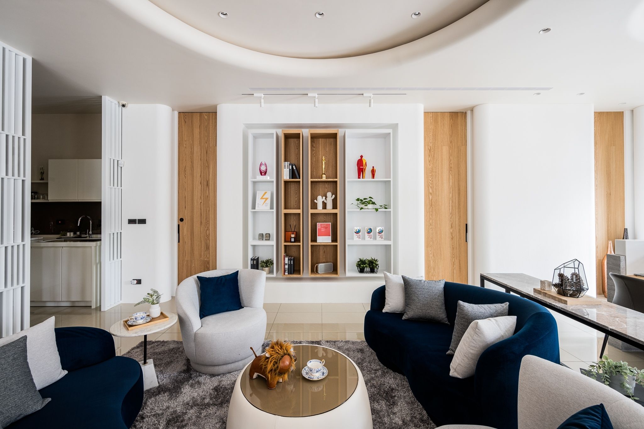 Enjoy the Tone of Art – Sincere Villa, Ego Design Studio | International Design Awards Winners