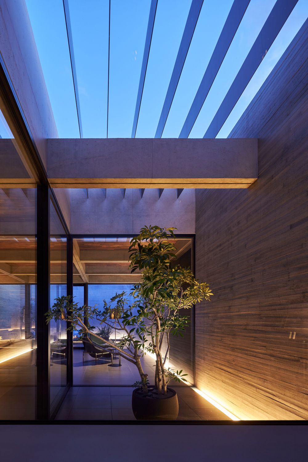 ORTHO, APOLLO Architects & Associates,Ltd. | International Design Awards Winners