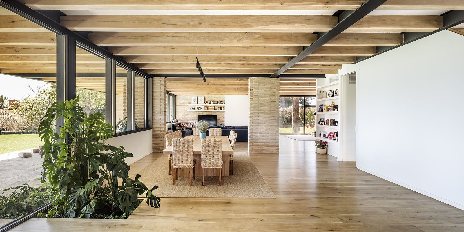 SV House , Jofre Roca arquitectes  | International Design Awards Winners