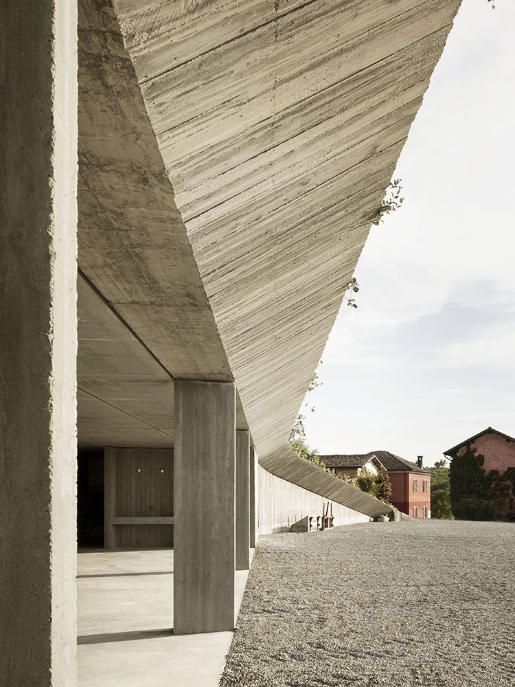 Agricultural Machinery Depot, deamicisarchitetti | International Design Awards Winners