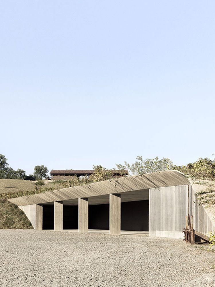 Agricultural Machinery Depot, deamicisarchitetti | International Design Awards Winners