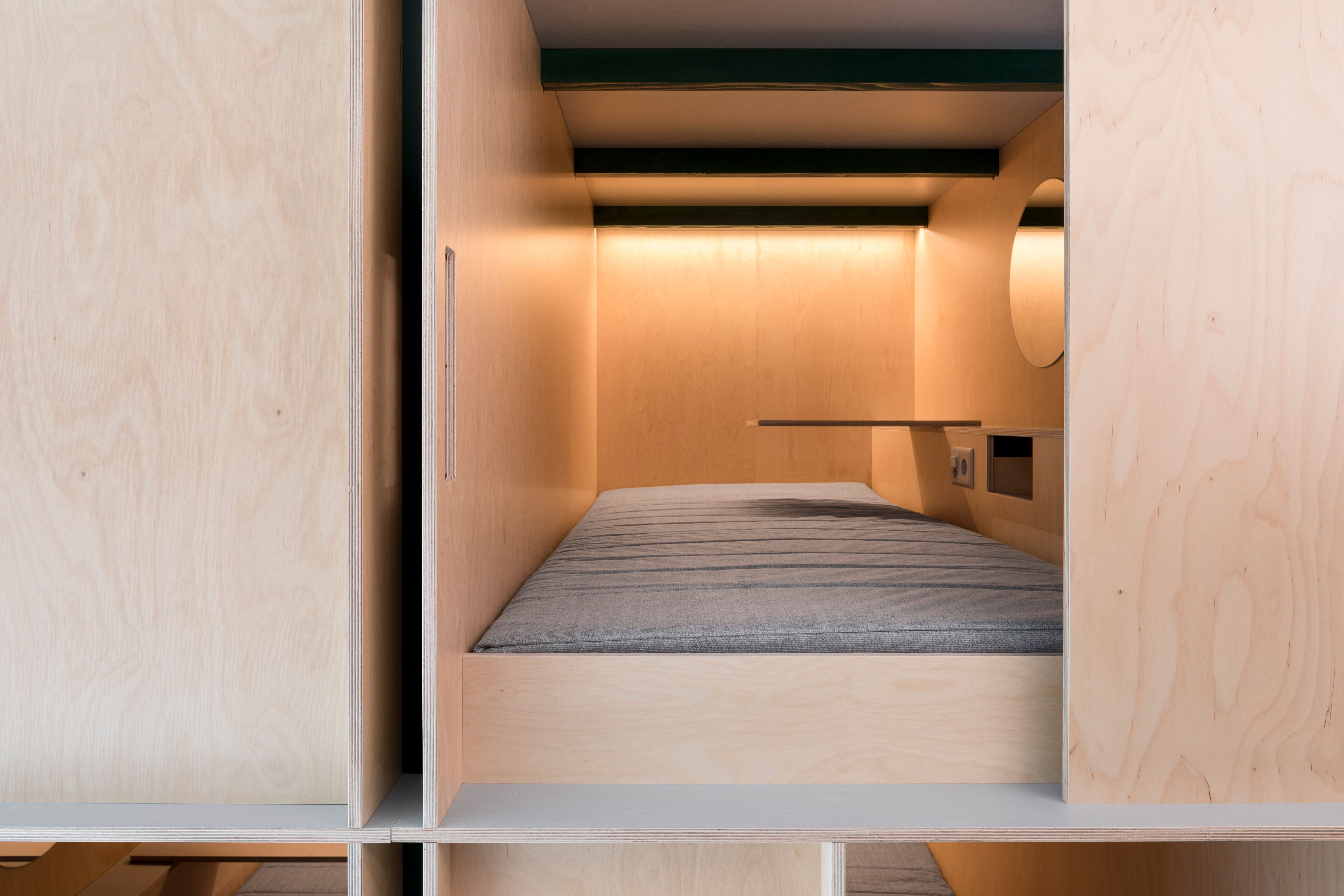 Green Marmot Capsule Hotel Zurich, Weyell Berner Architekten GmbH | International Design Awards Winners