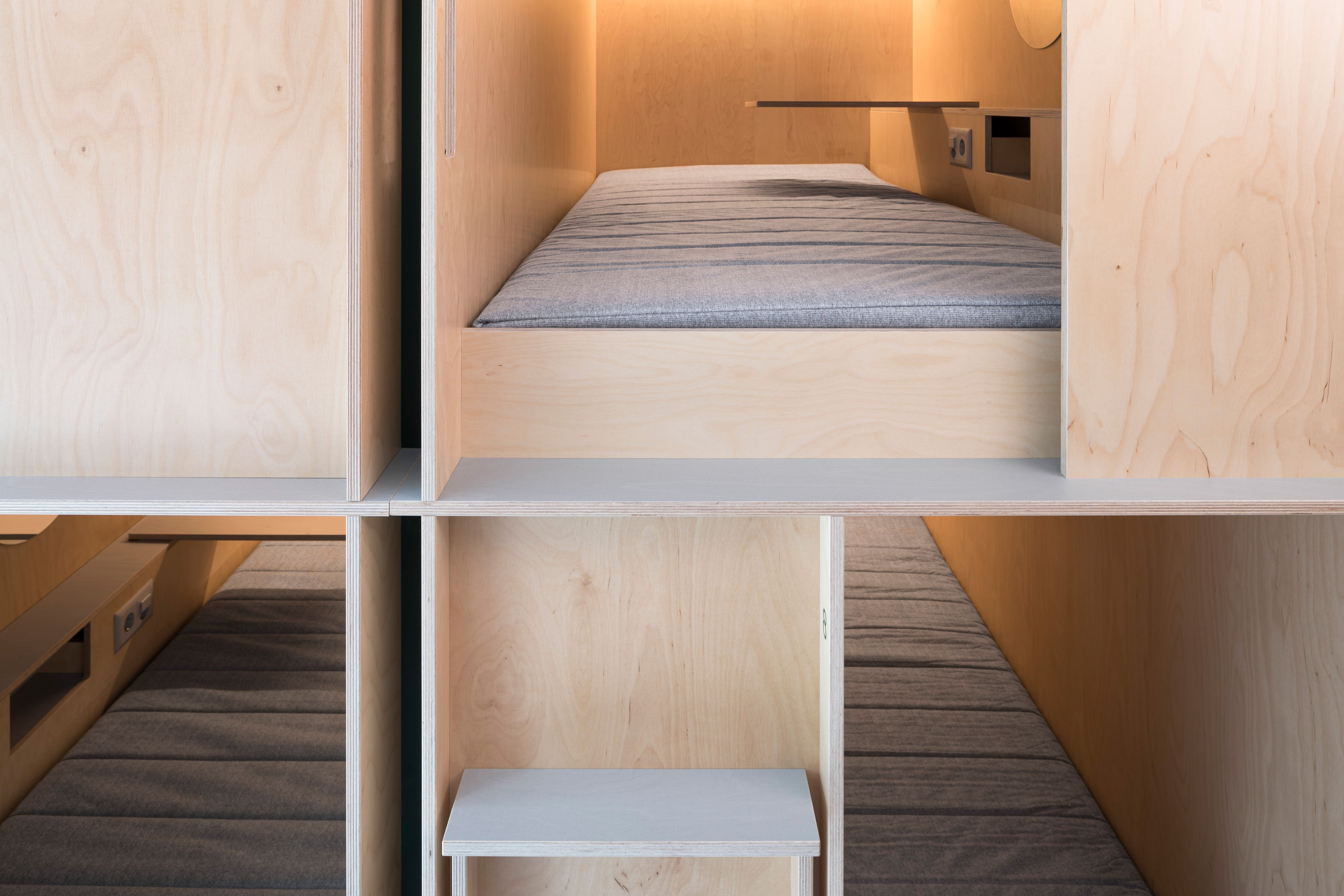 Green Marmot Capsule Hotel Zurich, Weyell Berner Architekten GmbH | International Design Awards Winners