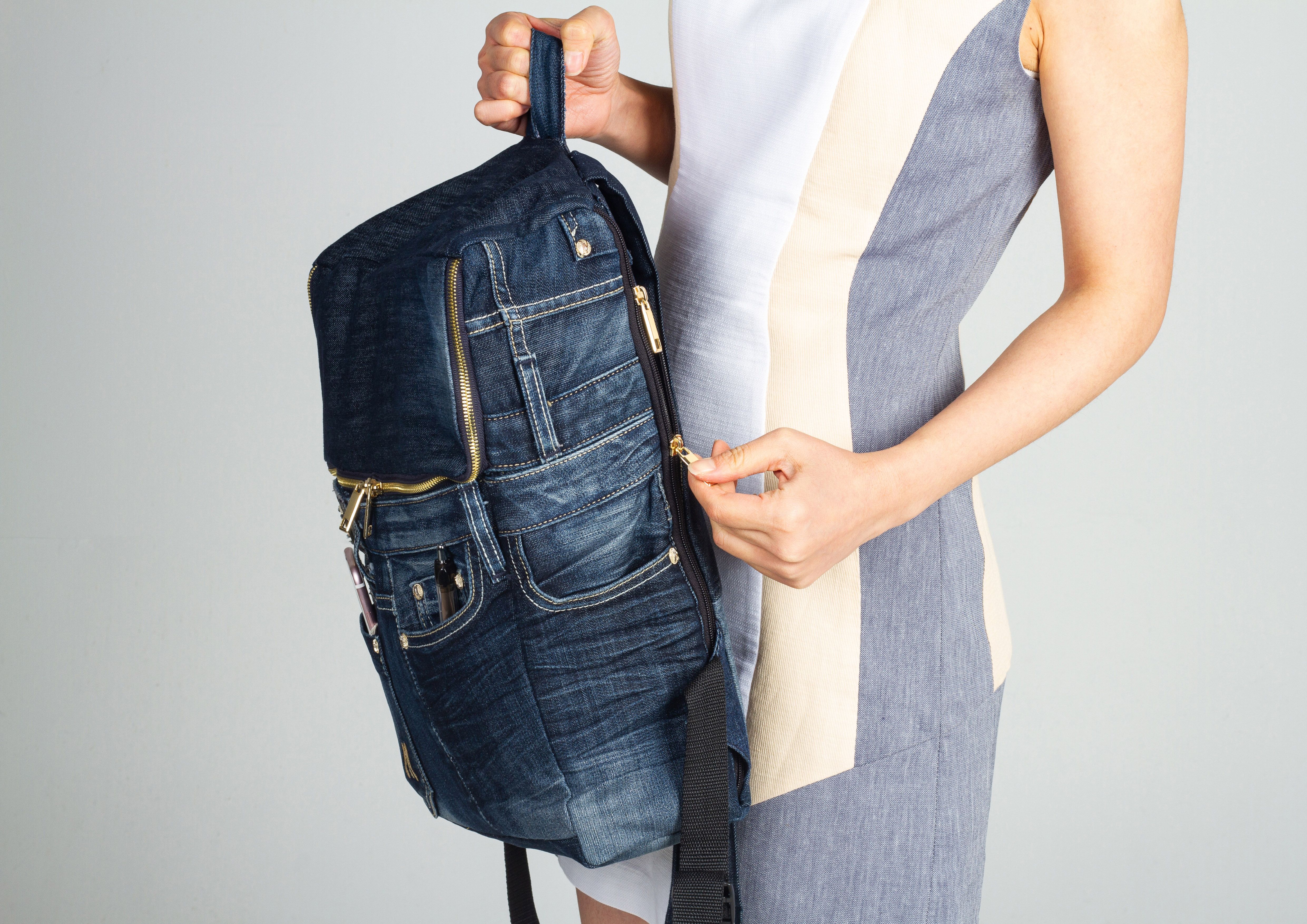 Cheong Ba-G,  | International Design Awards Winners