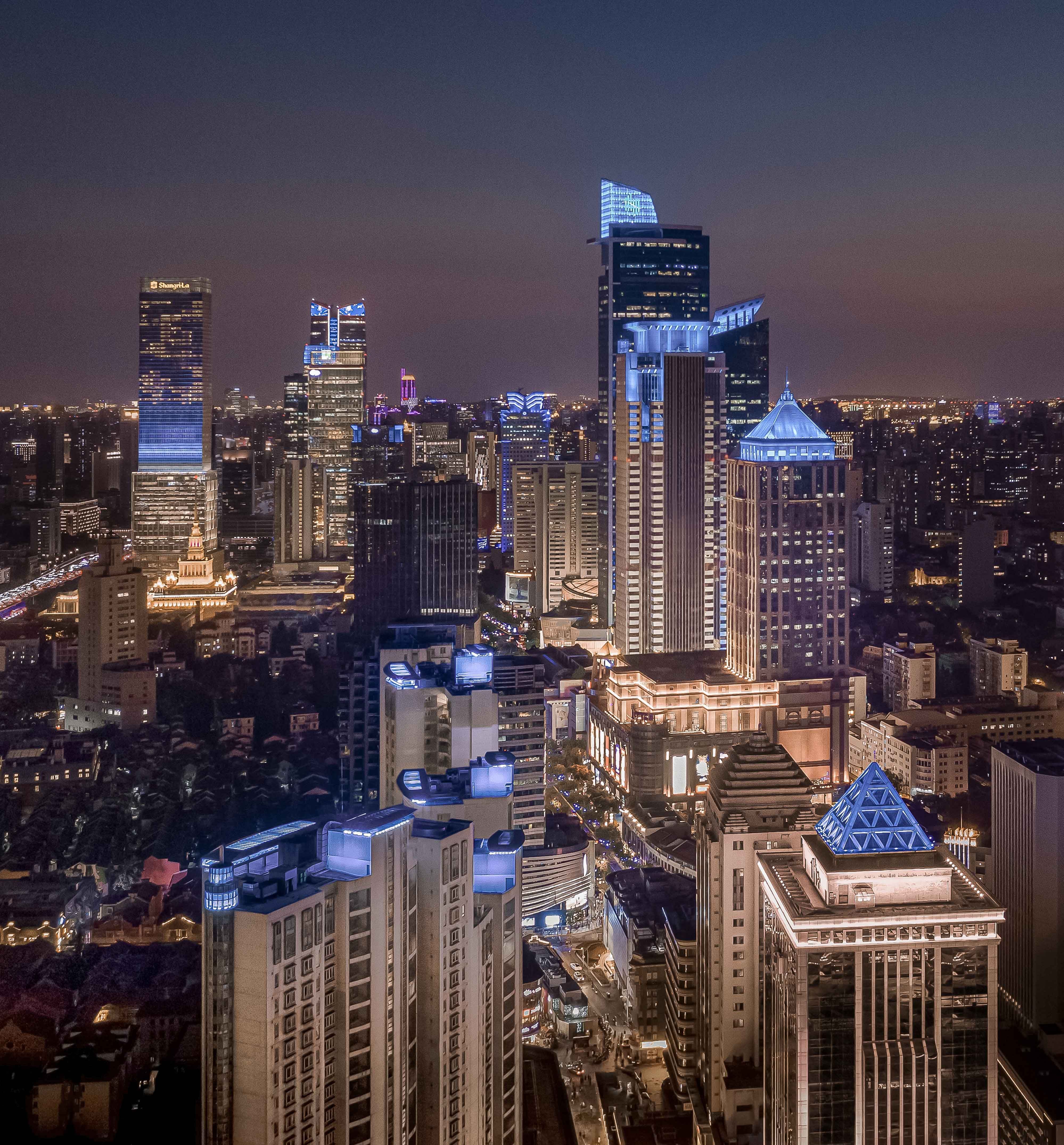 General lighting planning and design of buildings and landscapes in West Nanjing Road, Rdesign International Lighting | International Design Awards Winners