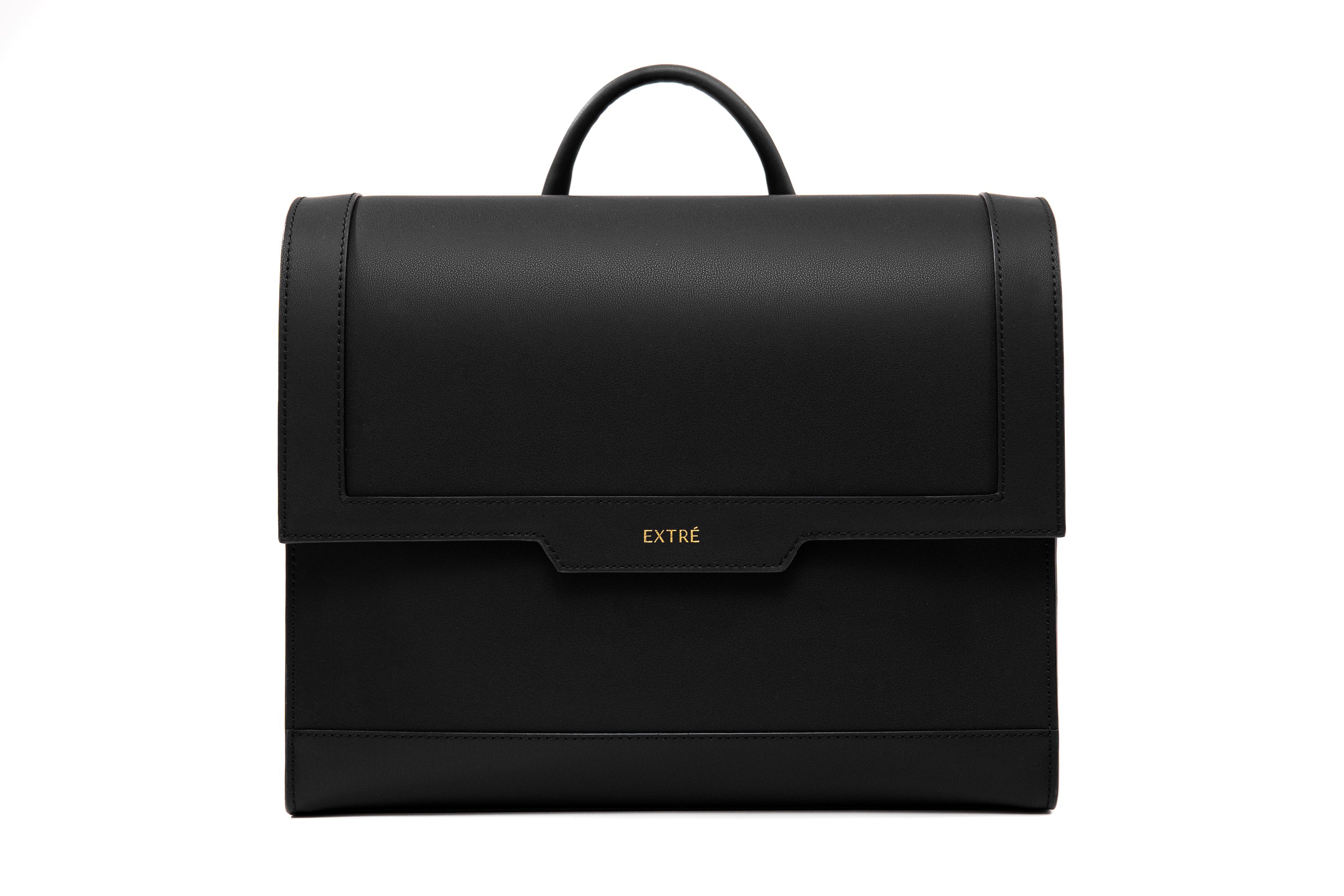 Big Black Bag, Extré | International Design Awards Winners