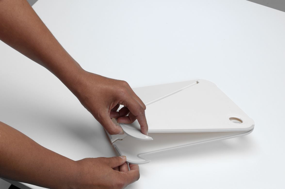 Oripura, Colebrook Bosson Saunders | International Design Awards Winners