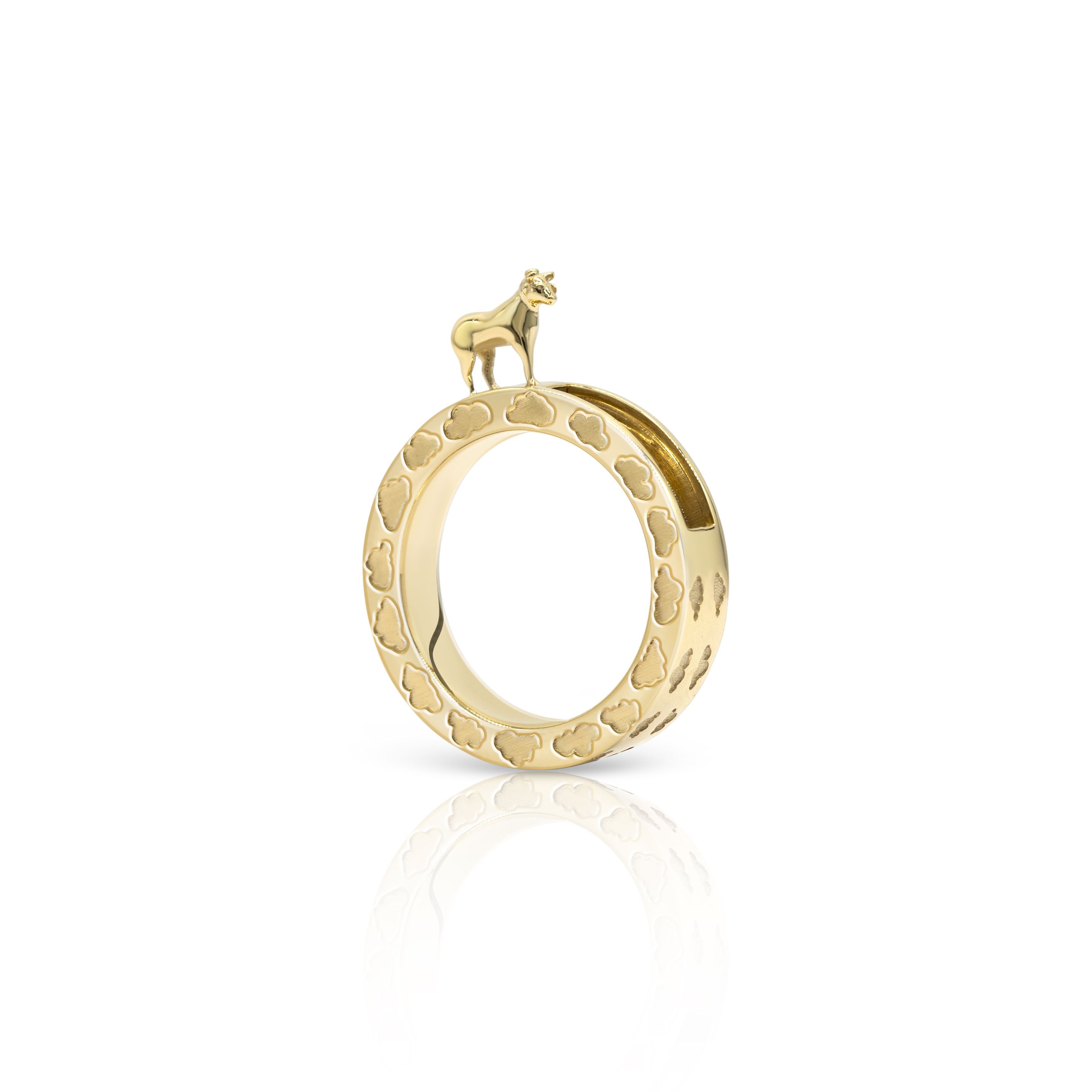 In The Clouds, HanJi Jewelry | International Design Awards Winners