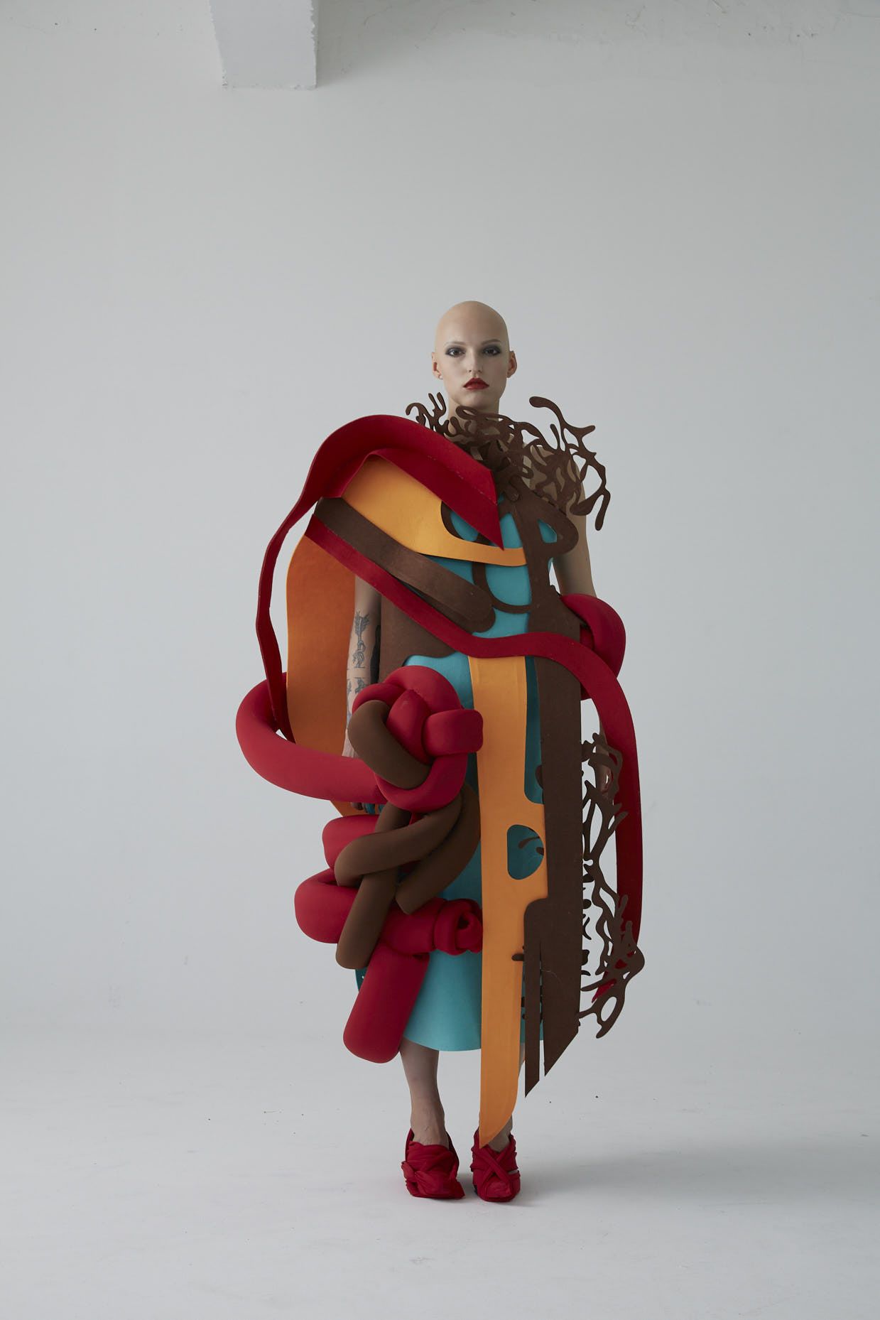 The thinker is the thinker think,  | International Design Awards Winners