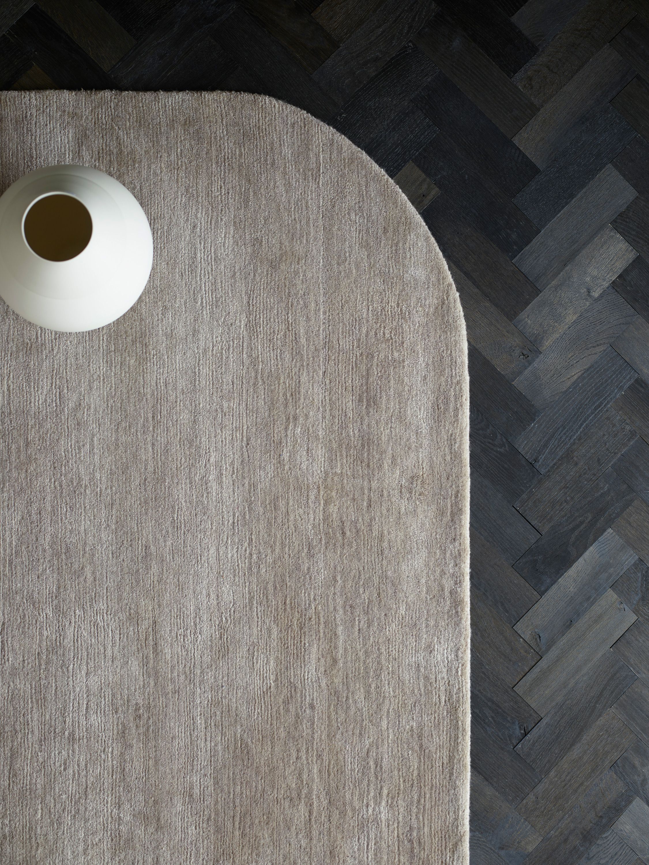 Ellipse Collection, Armadillo | International Design Awards Winners